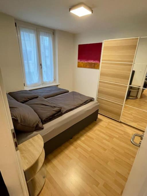 Gemuetliche Wohnung An Bester Lage Im Kreis 4 Zurich Exterior photo